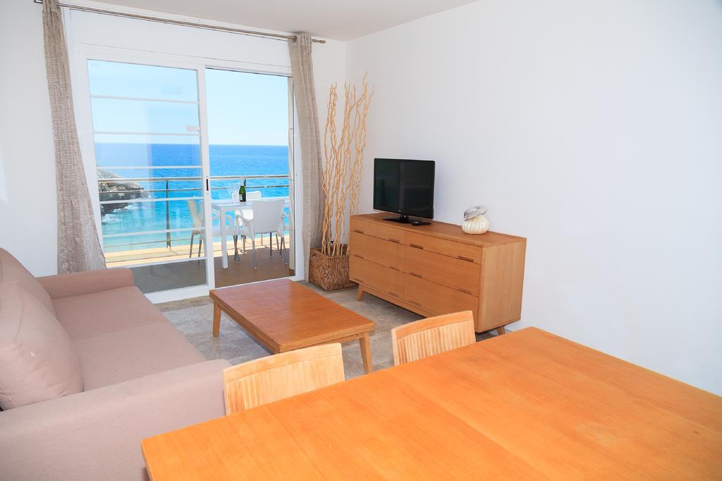 Uhc Arinsal Family Complex Apartment Salou Exterior photo